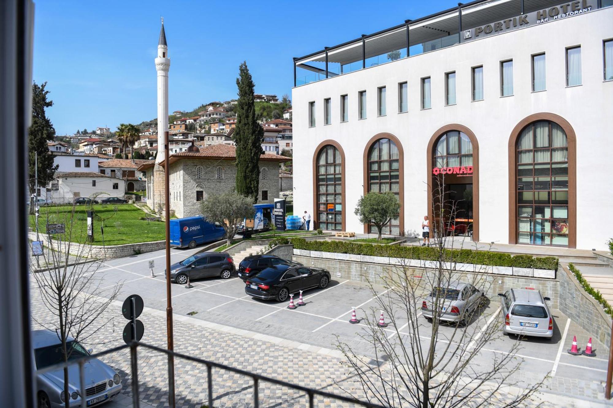 Guest House Cela City Centre Berat Exteriér fotografie