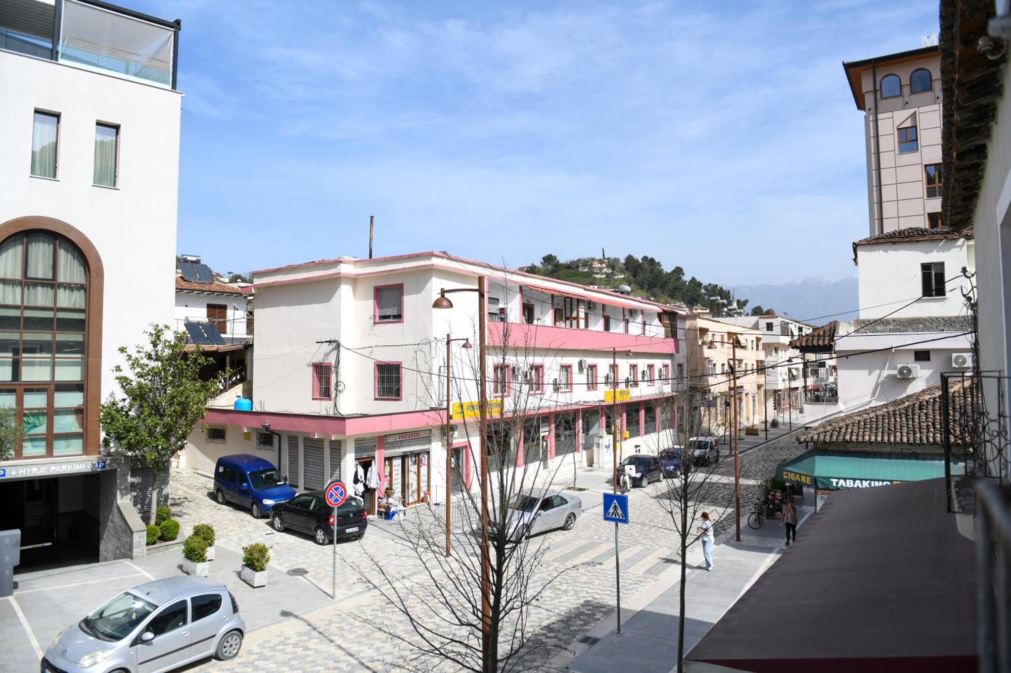 Guest House Cela City Centre Berat Exteriér fotografie